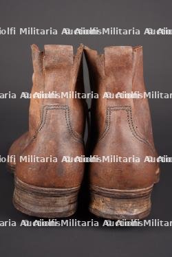 Brodequin de montagne britannique. British moutain boots. — photo 4