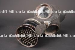 Masque anti-gaz civil britannique. British civilian gas mask. — photo 2