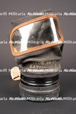 Masque anti-gaz civil britannique. British civilian gas mask. — miniature 11