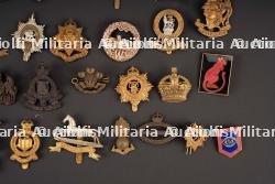 Cap badge britannique. British cap badge. — photo 10