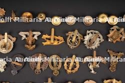 Cap badge britannique. British cap badge. — miniature 13