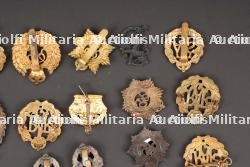 Cap badge britannique. British cap badge. — miniature 10