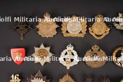 Cap badge britannique. British cap badge. — photo 2