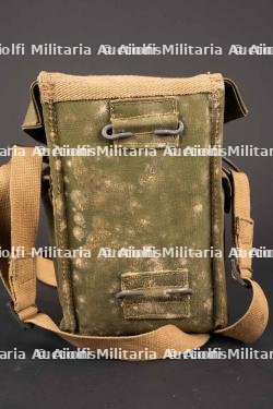 Housse de masque anti-gaz britannique. British gas mask carrier — miniature 4