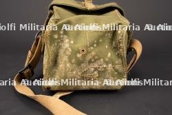 Housse de masque anti-gaz britannique. British gas mask carrier — photo 7