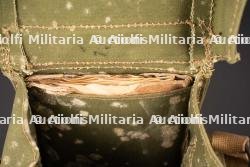 Housse de masque anti-gaz britannique. British gas mask carrier — photo 9