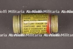 Housse de masque anti-gaz britannique. British gas mask carrier — miniature 11