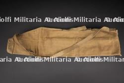 Housse d'accessoires de nettoyage pour fusil mitrailleur Bren. Bren light machine gun cleaning accessories pouch. — miniature 4
