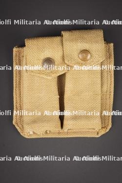 Rare pochette pour chargeur de Colt 45 pattern 37. Rare pouch for M1911 magazine, Pattern 1937 web equipment.