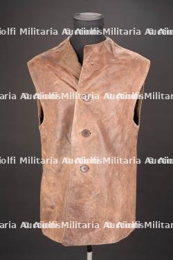 Leather Jerkins. British leather jerkins. — miniature 2