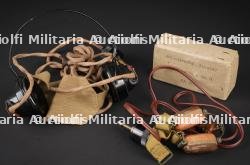 Accessoires radio britannique. British radio accessories.