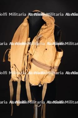 Life Vest Britannique. British life vest.