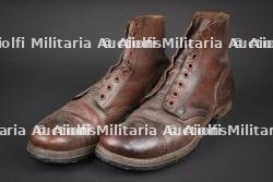 Brodequins type II US. US Type II service shoes
