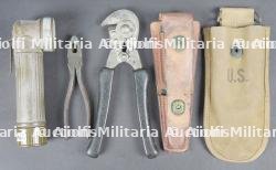 Petits équipements US. US Army equipment.