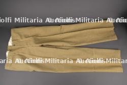 Pantalon moutarde US. US Army mustard trousers.