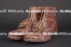Brodequin US. US ankle boots.