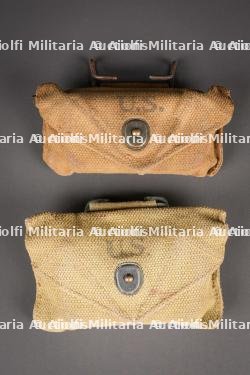 Pochettes et pansements US. US Army pouches and dressings.