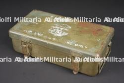 Caisse First Aid de véhicule. US Army Vehicle First Aid case.
