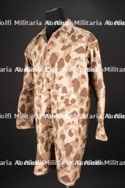 Blouse de saut camouflée Paramarines. Paramarine camouflage jump smock.