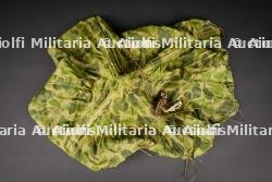 Extracteur de parachute US. US parachute ripcord handle.