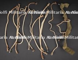 Pièces détachées de parachute US. US parachute spare parts.