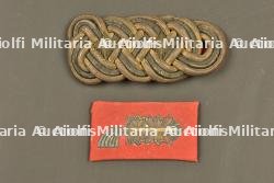 Epaulette et patte de col d'officier général allemand. Shoulder board and collar tab of a German general officer — photo 1