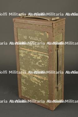 Caisse pour bandes rigides de mitrailleuse Hotchkiss française. French Hotchkiss machine gun rigid strip ammunition box