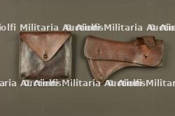 Outillage français étui de hache et scie pliante. French tool equipment set with axe carrier and folding saw