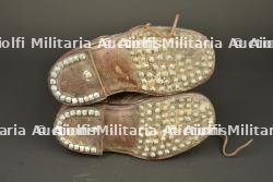 Paire de brodequins français modèle 1917. Pair of French Model 1917 ankle boots — photo 6