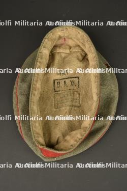 Mutze feldgrau d'un soldat hessois du JR118 avec sa photo. Feldgrau visor cap of a Hessian soldier from Infantry Regiment 118 with his photograph — miniature 9