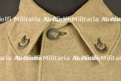 Vareuse kaki d'officier du 4e Zouaves. Khaki officer’s tunic of the 4th Zouaves Regiment — miniature 4