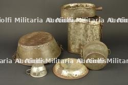 Ensemble bouthéon, gamelles et plats français.Set of French bidons, mess tins and plates — photo 4