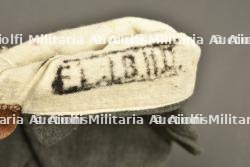 Paire de moufles allemandes régimentées. Pair of regimentally marked German mittens — photo 3