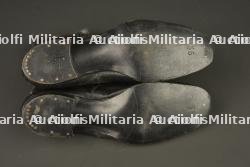 Paire de bottines d'infirmière française. Pair of French nurse’s ankle boots — photo 5