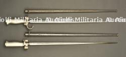 Lot de 2 épée baïonnette Lebel 1886 poignées maillechort. Lot of two Lebel Model 1886 sword bayonets with nickel silver grips — photo 1
