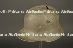 Casque allemand M1916 à impact. German Model 1916 helmet with impact damage — miniature 10