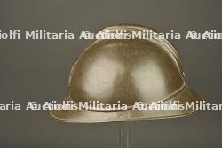 Casque Adrian belge reconditionné 1940. Belgian Adrian helmet reconditioned in 1940 — photo 4