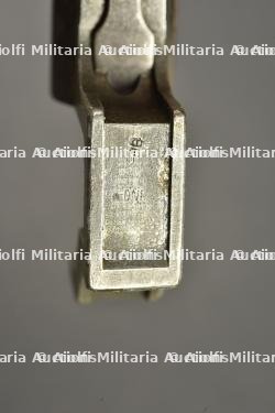 Lot allemand bouchon G98, boucle de ceinturon et pattes d'épaule. German lot including Gewehr 98 muzzle cover, belt buckle and shoulder straps — miniature 2