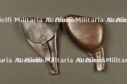 Lot de deux étuis pour revolver français 1892. Lot of two holsters for French Model 1892 revolver — photo 1