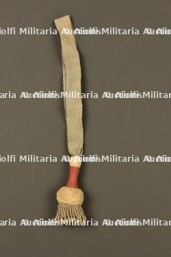 Dragonne courte feldgrau 5e Compagnie troupes à pied. Short feldgrau sword knot for 5th Company infantry troops — miniature 3