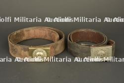 Lot de 2 ceinturons allemands avec boucles. Lot of two German belts with buckles — photo 1