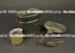 Gamelle, quart et couverts allemands. German mess tin, drinking cup and cutlery set — photo 1
