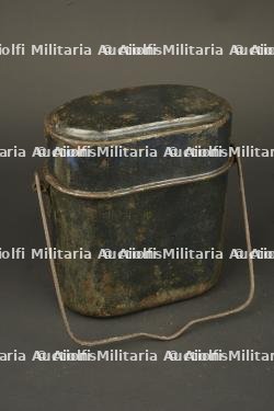 Gamelle, quart et couverts allemands. German mess tin, drinking cup and cutlery set — miniature 4