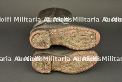 Paire de bottes allemandes. Pair of German boots — miniature 7