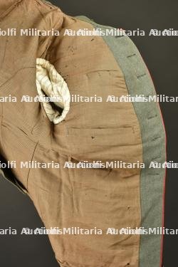 Tunique feldgrau d'un officier bavarois. Feldgrau tunic of a Bavarian officer. — photo 3