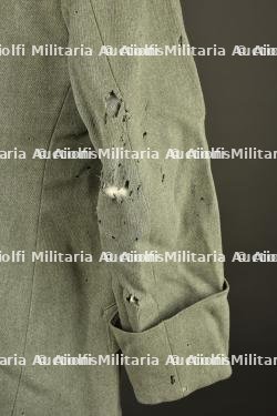 Tunique feldgrau d'un officier bavarois. Feldgrau tunic of a Bavarian officer. — photo 12