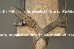 Pelle individuelle allemande entièrement métallique avec étui. All metal German entrenching tool with carrier — photo 2