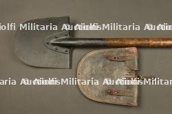 Pelle de Pionnier allemand avec son étui cuir. German Pioneer shovel with leather carrier — photo 2