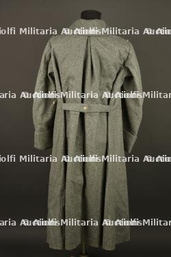 Capote allemande feldgrau M1915 d'un artilleur bavarois. German feldgrau Model 1915 greatcoat of a Bavarian artilleryman. — miniature 11