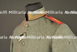 Feldrock 07-14 d'un sous officier du 49 Feldartillerie du Württemberg. Model 1907/14 Feldrock tunic of a non-commissioned officer of the 49th Württemberg Field Artillery Regiment. — miniature 10
